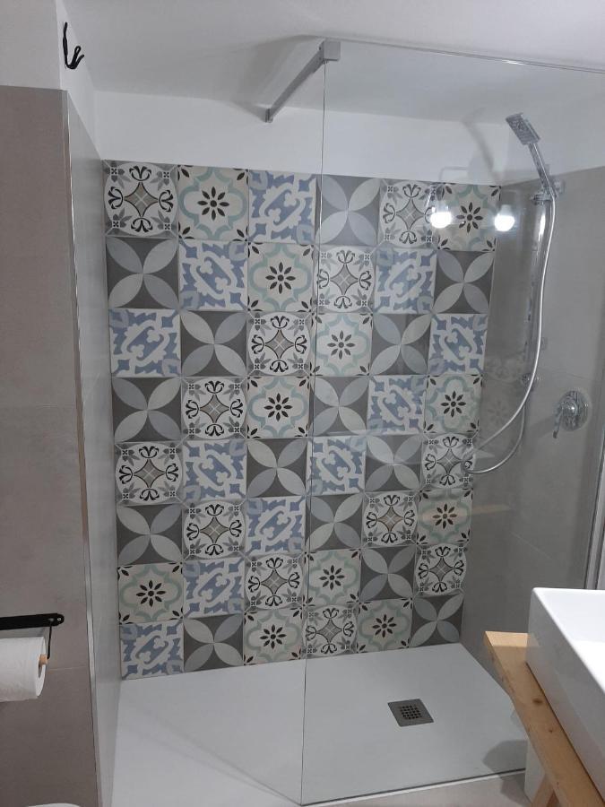 Apartamento Casa Con Piscina E Vista Mare Dal Giardino Fanusa Exterior foto