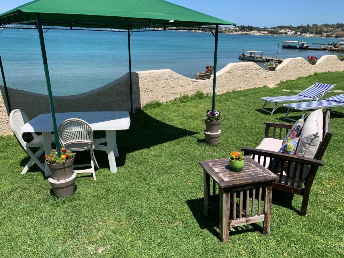 Apartamento Casa Con Piscina E Vista Mare Dal Giardino Fanusa Exterior foto