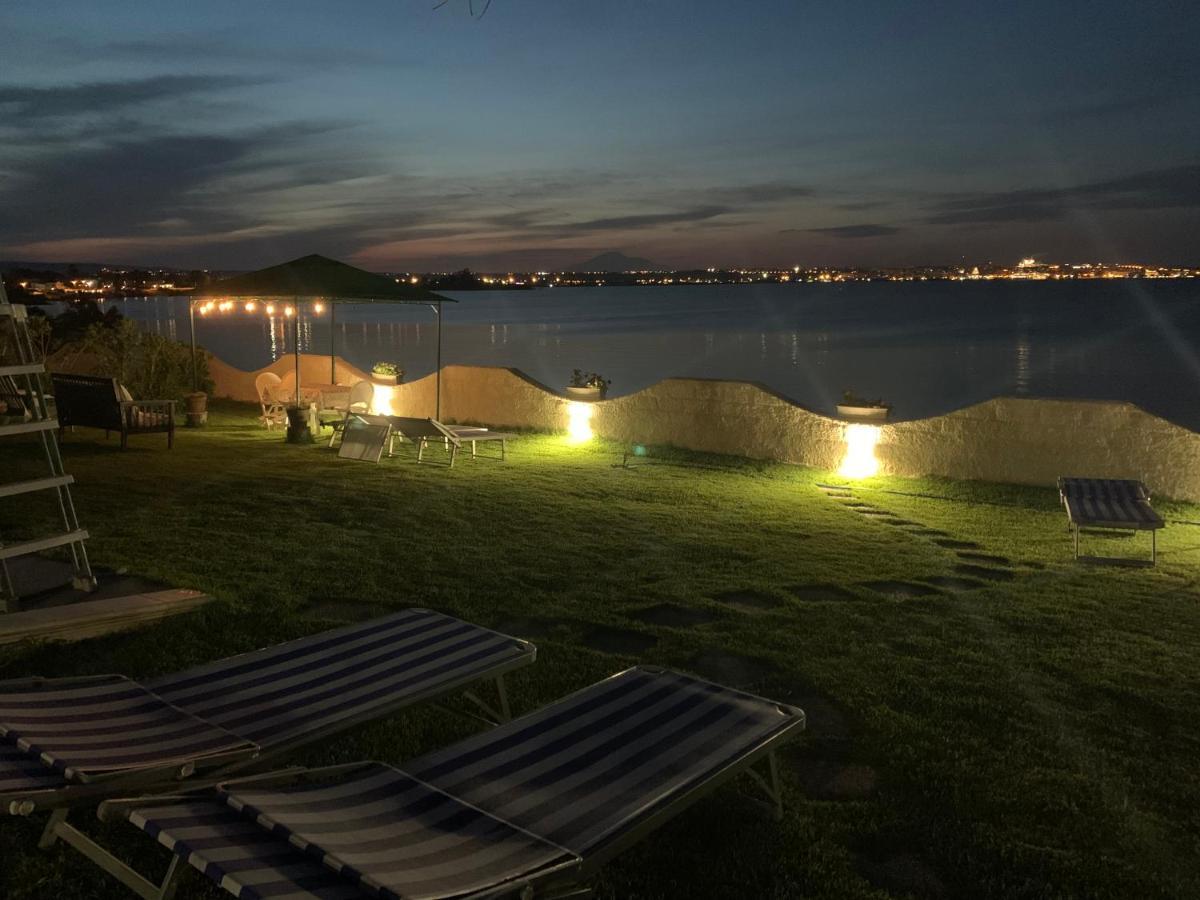Apartamento Casa Con Piscina E Vista Mare Dal Giardino Fanusa Exterior foto