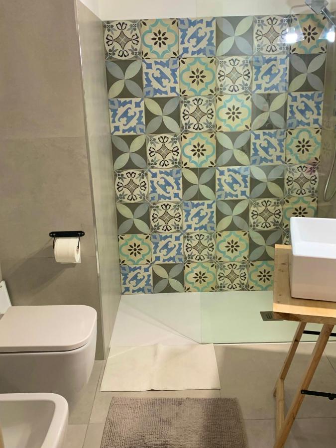 Apartamento Casa Con Piscina E Vista Mare Dal Giardino Fanusa Exterior foto